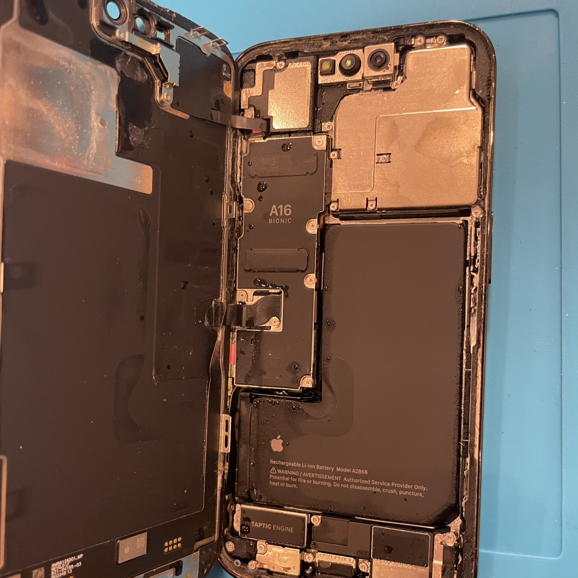 【修理実績】iPhone14 Pro Maxの水没復旧依頼