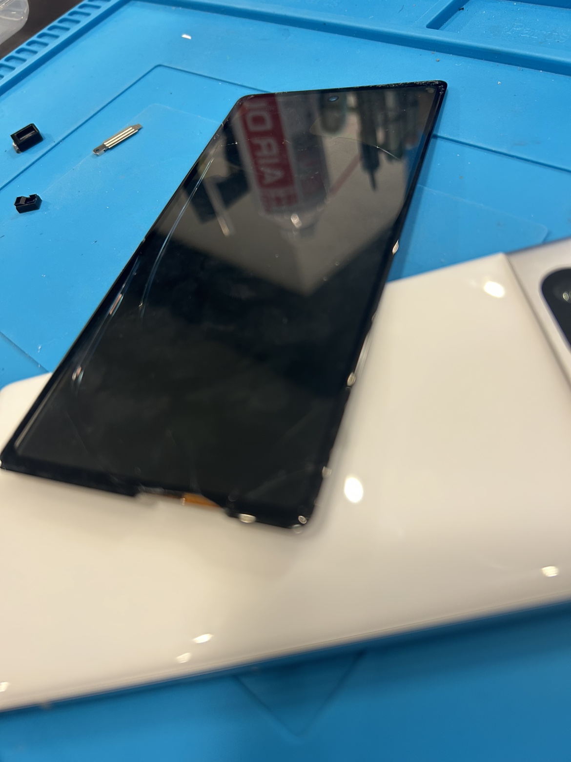 Pixel 7aの画面割れも即解決！データそのまま修理🙌