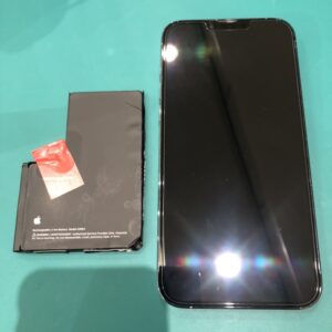 iPhone修理　バッテリー交換修理　浦和美園　イオンモール浦和美園店